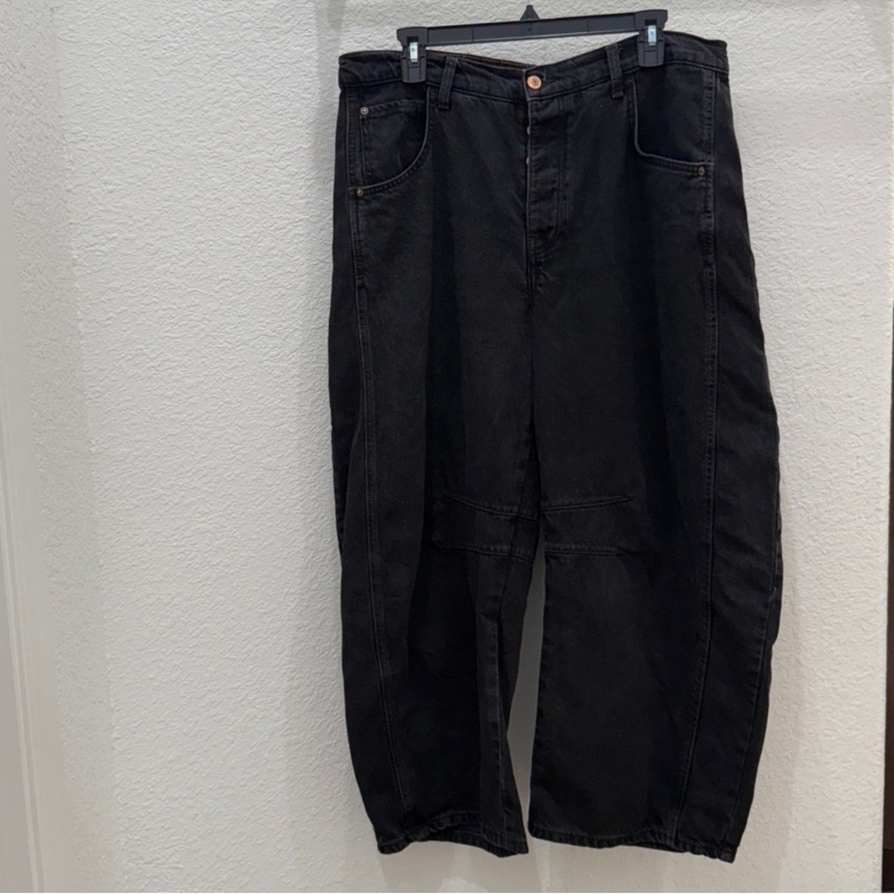 We The Free Good Luck Barrel Jeans - Picture 3 of 6